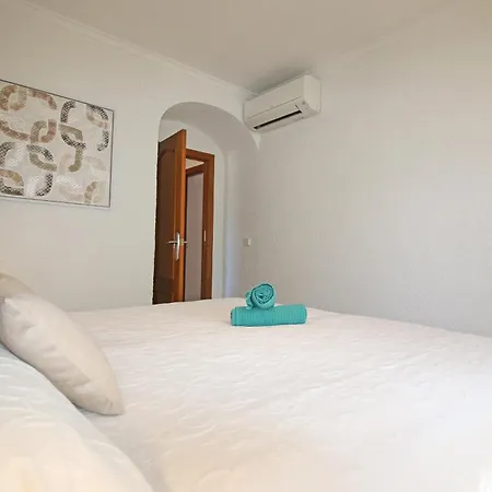 Marquesa Gu 4p